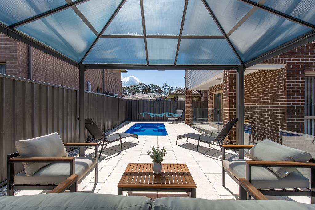 Cleo 4 Crystal Sapphire - Image 4